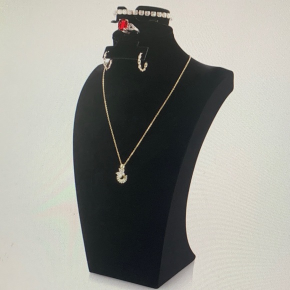 All-in-one Black Velvet Jewelry NWOT Display Stand - Picture 2 of 9
